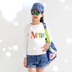 谁给我一张13岁女孩的照片长发短发都可以