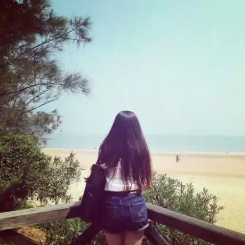 生完孩子就离婚吧,你家人心机都太重了,我应付不来