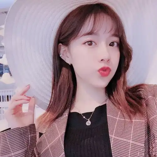 女生头像不惧将来