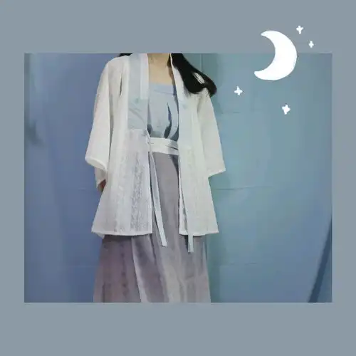 春夏交替汉服少女穿什么
