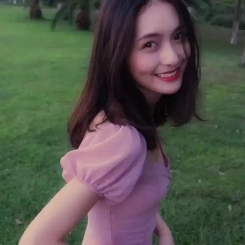 头像丨缠着你耽误你最后什么也给不了你