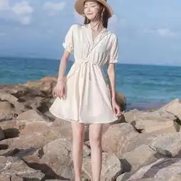 这么仙的裙子,老婆一眼就迷住了,剁手3件,不吹,穿上美若天仙