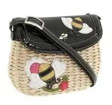 厂家直销三件包邮新款小辣椒草编包小蜜蜂草编包斜跨包单肩编织包