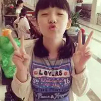 超可爱女生头像真人嘟嘴