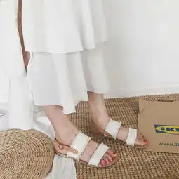 2018夏季女鞋新款韩版罗马布面一字露趾平底学生度假凉鞋