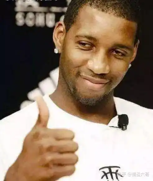 一天换三次头像的女生很好撩