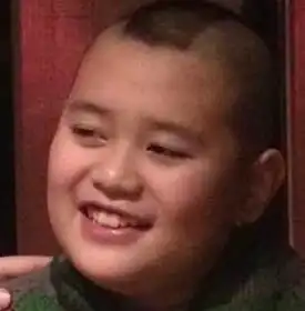 徐锦江晒儿子减肥对比照195斤小胖子变纤瘦少年
