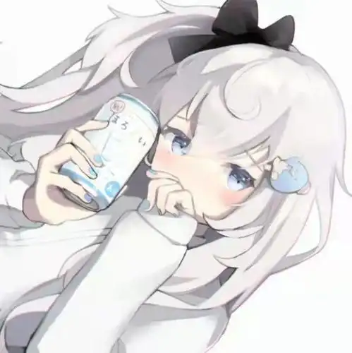三次元短发女生头像奶大力
