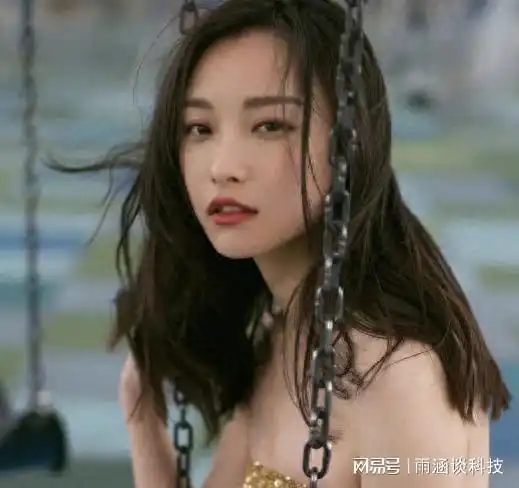 70岁刘晓庆演怀孕的女孩全网震惊,原来是一部剧