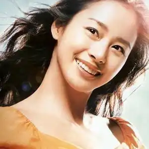 女生头像最美金泰熙