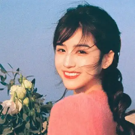 2020好看个性文艺范女生空间图片以后能有足够能力留住喜欢的人.....