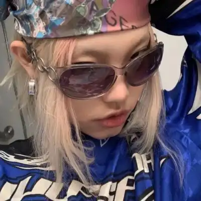 ins女生头像,你永远是我生命中最滚烫的一章