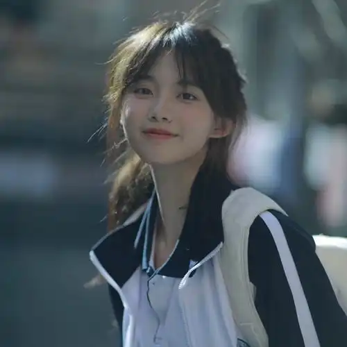 氛围感女生头像世界上美女这么多多我一个又怎样