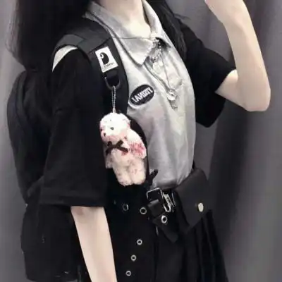 女生平胸头像初中生平胸的照片