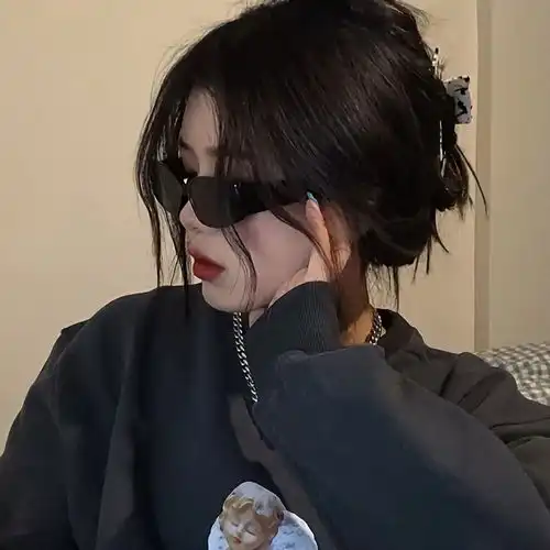 高清图片女生头像图片帅