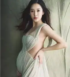 张子萱转战电商开淘宝店风生水起,大方晒女儿安安的照片