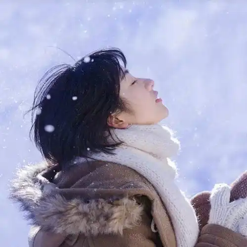 伤感女生头像我在想你那你呢