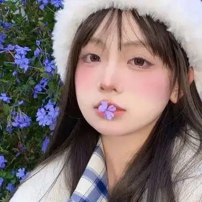 2023高冷与温柔并存女生精致头像