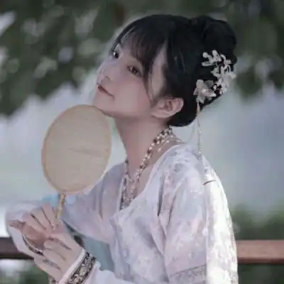 冷酷闺蜜女生头像古风