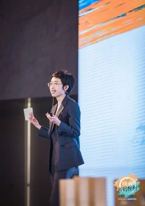 魔都知识型美少女28岁确诊淋巴瘤晚期,硬核抗癌做病友灯塔