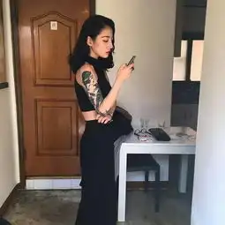 这个女纹身师叫什么名字