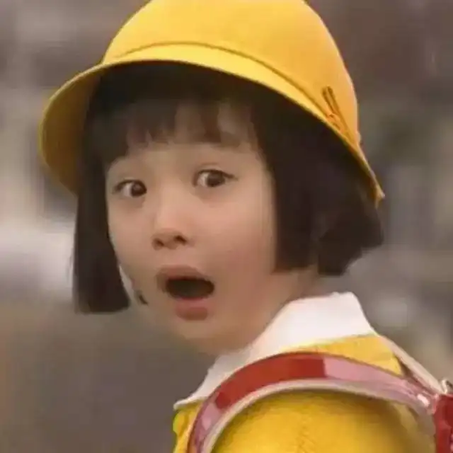 英国学生竟然设计出可食用水球,再也不用矿泉水瓶了