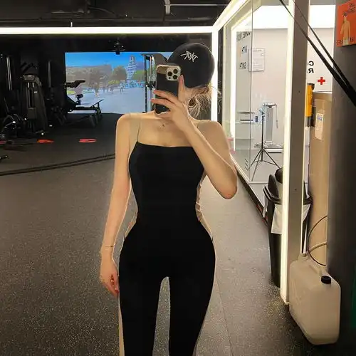 韩国健身美女sylll福利图赏清秀脸蛋紧致曲线