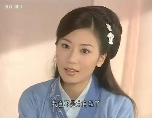 古装剧中发饰精美的女星,最惊艳的霍思燕和张钧甯,最惨是她们