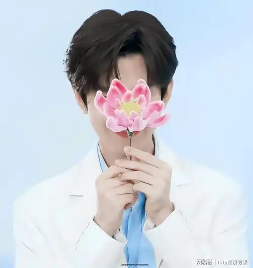 成毅的家庭群名字,会不会叫相亲相爱一家人呢