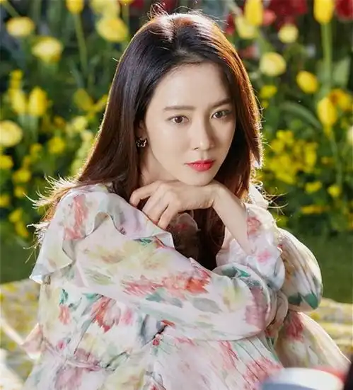 我们,爱过吗海报照片宋智孝的美貌令花儿们都黯然失色