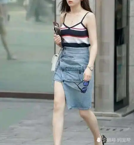 荷叶边牛仔裙,收腹显腰细,满满的活力少女style