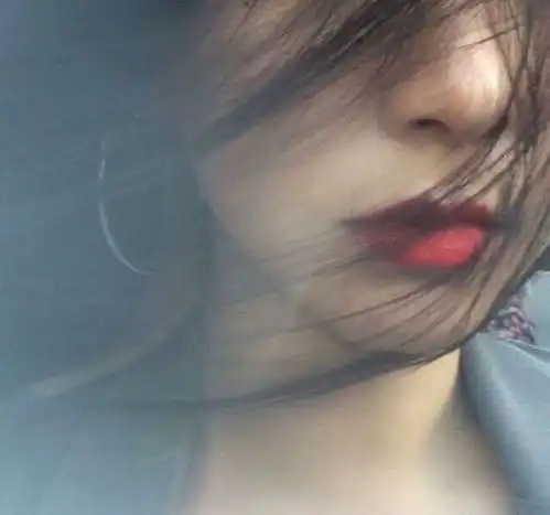 更新朋友圈头像和签名可不可以重新认识你,从问你叫什么开始