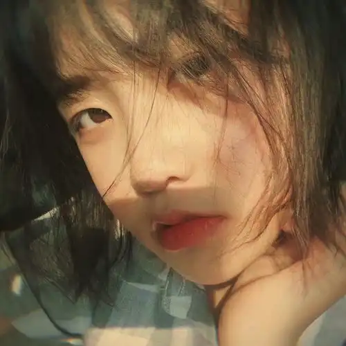 一些高清女生头像