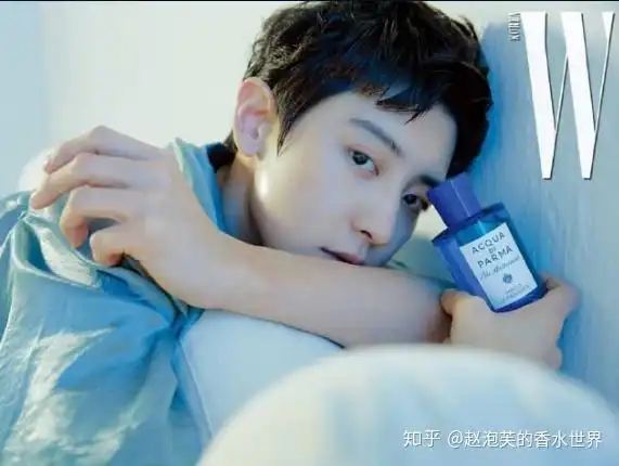 女生头像阳光干净正面日