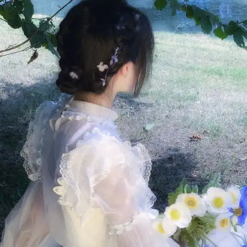 女生真人好看头像不露脸