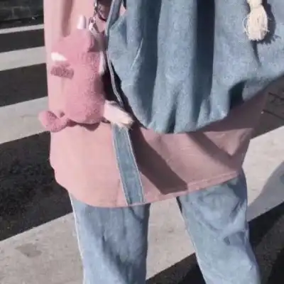 只有身子没有头的头像清纯女生真人半个身子的头像