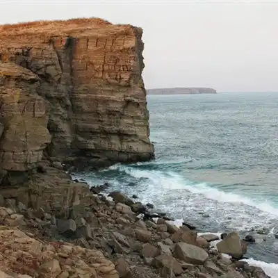 海边风景头像海边陡峭的悬崖图片