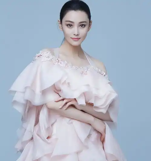 黑料女王张馨予靠嫁人翻身她老公何捷,确实很牛