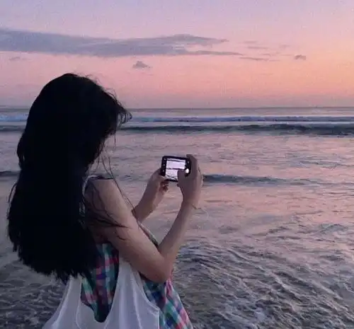 全网超火海天一色女生头像