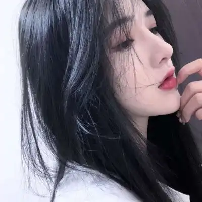 沫兮个性唯美时尚精致女生头像
