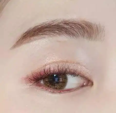 眼妆这样画才叫女神范儿