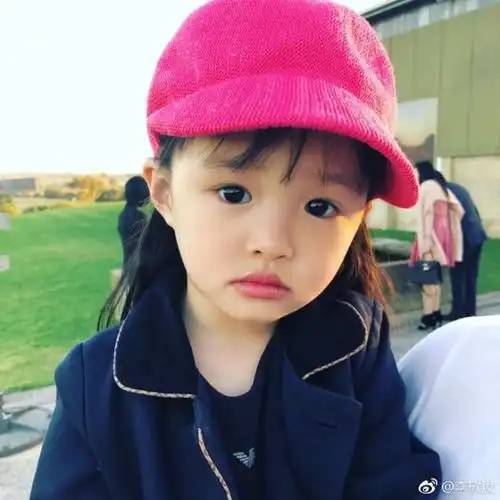 剧中很丑不讨喜欢,戏外太美招人迷,27岁低调嫁富商生了两个女儿