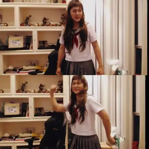 草莓微笑纷纷直播女装,游戏圈还有多少女装大佬多图预警