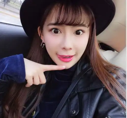心理测试你认为哪个美女最好看测你这一辈子谈多少次恋爱