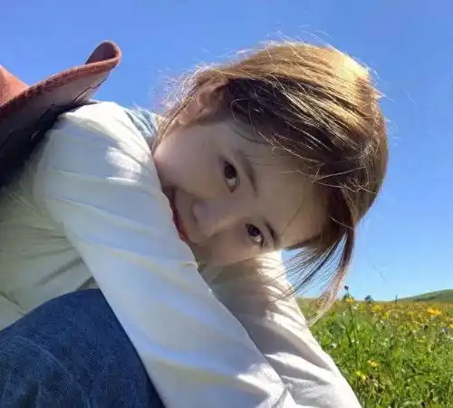 女生自然舒服小清新头像