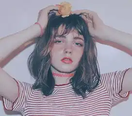 这枚俄罗斯小仙女美到让人想报警说她是最美霓虹高中生没人反对吧