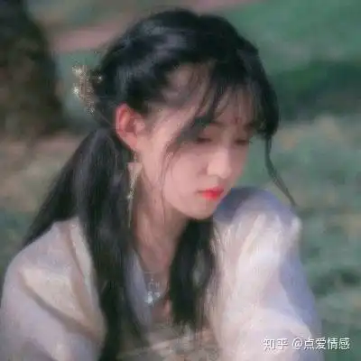 纵然相思苦,依然爱相思
