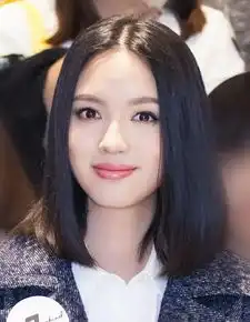 舒淇任性晒白发,不染发的女孩也能这么仙