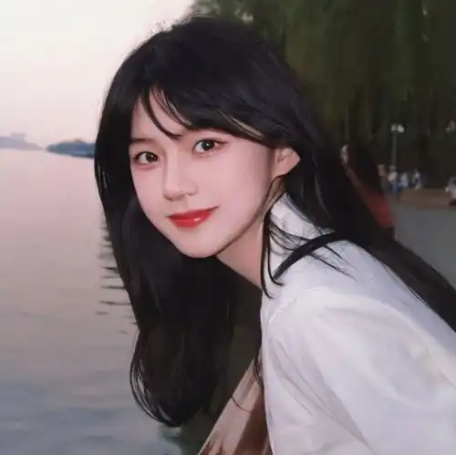 女头祝我们遇见的每一个人都很真诚