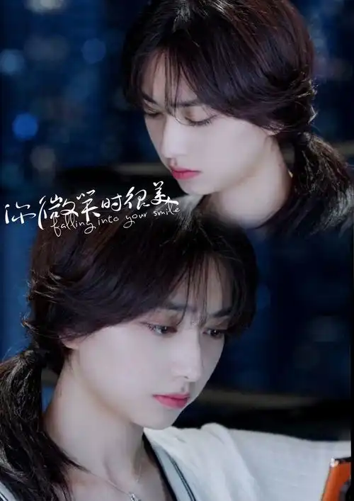 王若珊夏日制服胶片大片,一改剧中御姐形象,秒变校园青春学姐